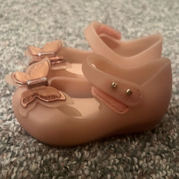 Mini Melissa ultra girl butterfly sandals - Picture 4 of 5